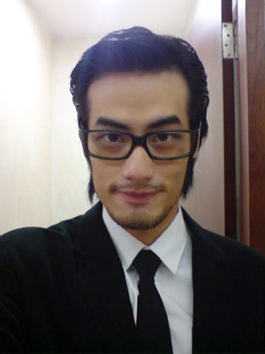 บอย-ปกรณ์  หนุ่มโสดหล่อสุดในพ.ศ.นี้