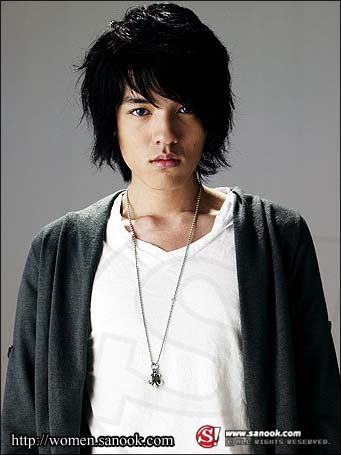 โฉมหน้า 50 หนุ่มโสดในฝัน 2008