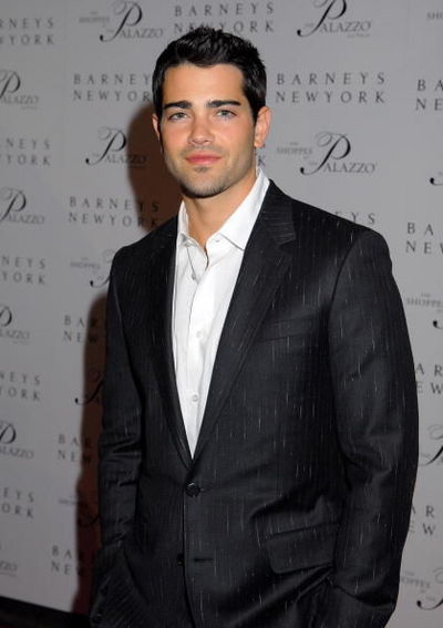 10 หนุ่มน่าหม่ำ ที่สาวๆ เห็นแล้วต้องหวั่นไหว