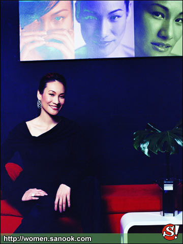 10 หนุ่มสาววัยทํางาน คว้ารางวัลเปรียวอวอร์ด