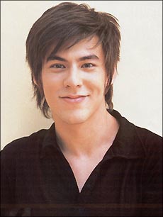 THE CLEO 50 Most Eligible Bachelor \'05