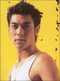 THE CLEO 50 Most Eligible Bachelor \'05