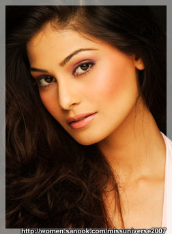 MU 37 MISS INDIA - Puja Gupta