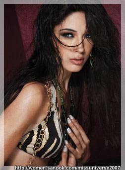 MU 45 MISS LEBANON - Nadine Njeim