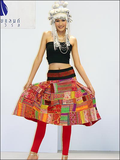 มิสไทยแลนด์ยูนิเวิร์สโชว์ชุดประกวด ธิดาดอย