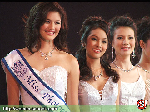 \"น้องแองจี้\"  ขอสละตำแหน่งมิสไทยแลนด์เวิลด์