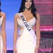 ประมวลภาพการประกวด Miss Universe 2005