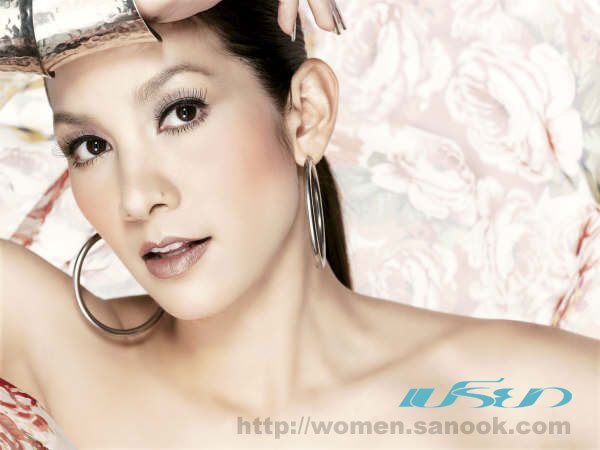 แฟชั่นปก : นุสบา Women We Love