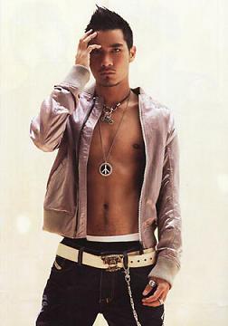 แบงค์ วงแคลช