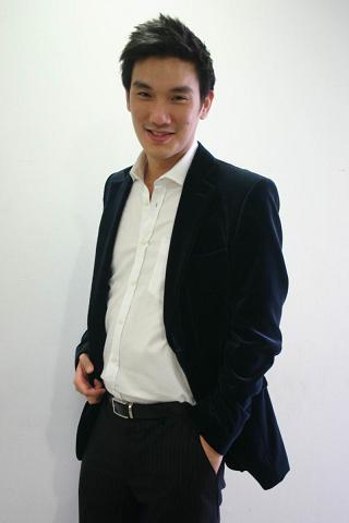 บุรินทร์ Groove Riders