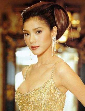 นิ้ง กุลสตรี