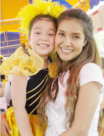 ต้อม รัชนีกร, น้องวีวี่