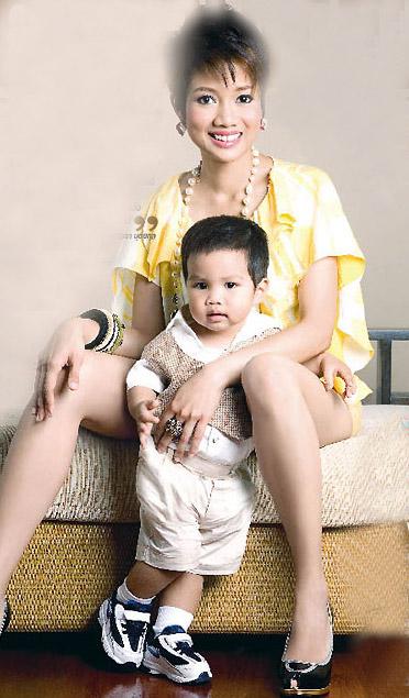 ดาว-อภิสรา, น้องจริง