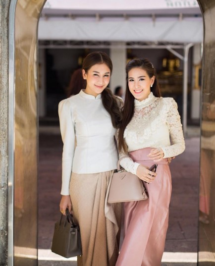 ชุดไปวัดดารา