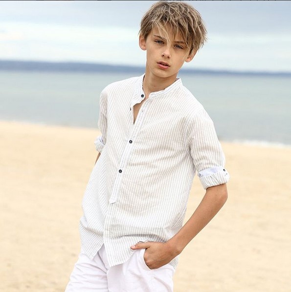 เด็กผู้ชายหล่อ