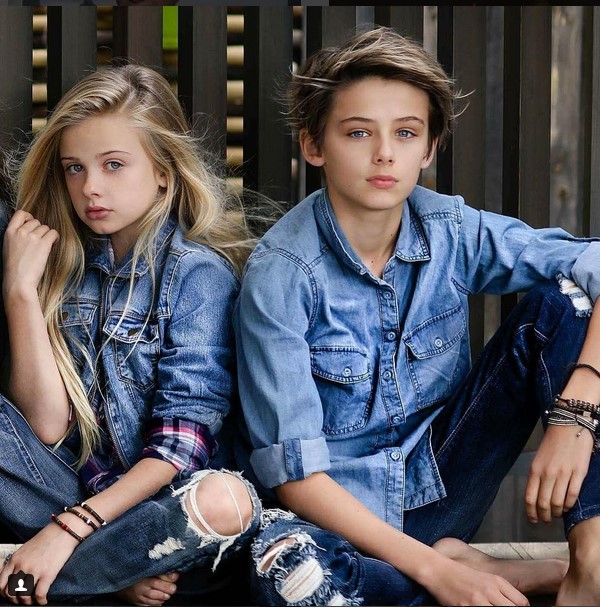 เด็กผู้ชายหล่อ