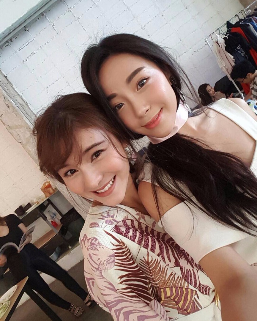 พิธีกรสตอเบอรี่ชีสเค้ก