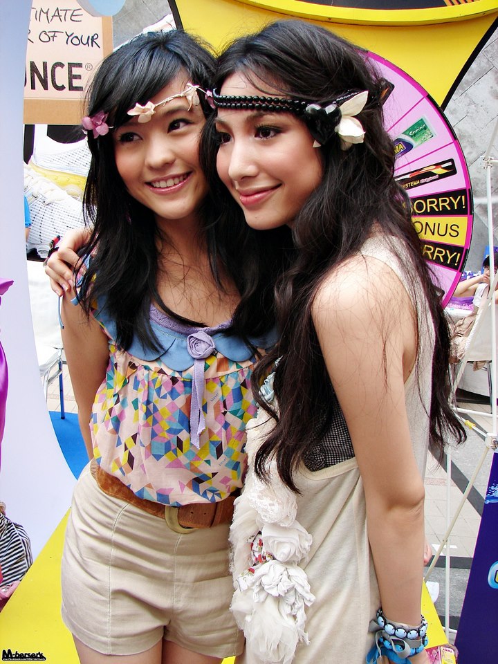 พิธีกรสตอเบอรี่ชีสเค้ก
