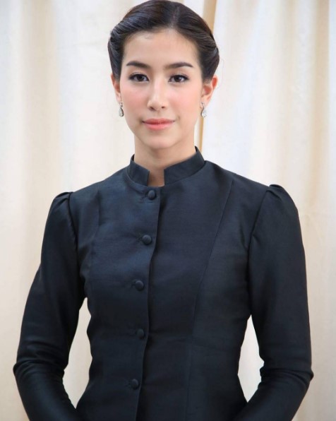 แต่งหน้าโทนสุภาพ