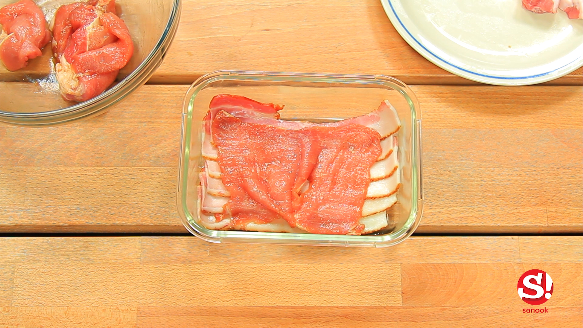 เบคอนหมูอบชีส