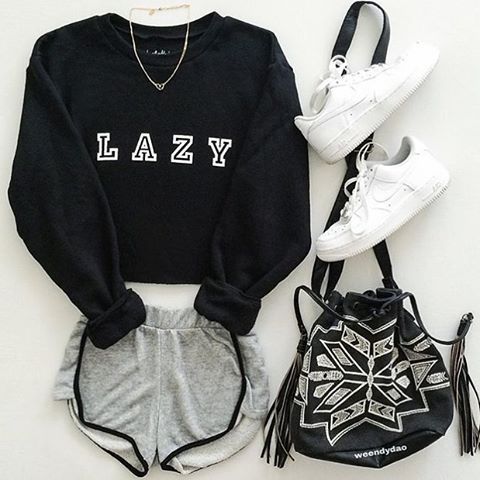 SPORTY FASHION