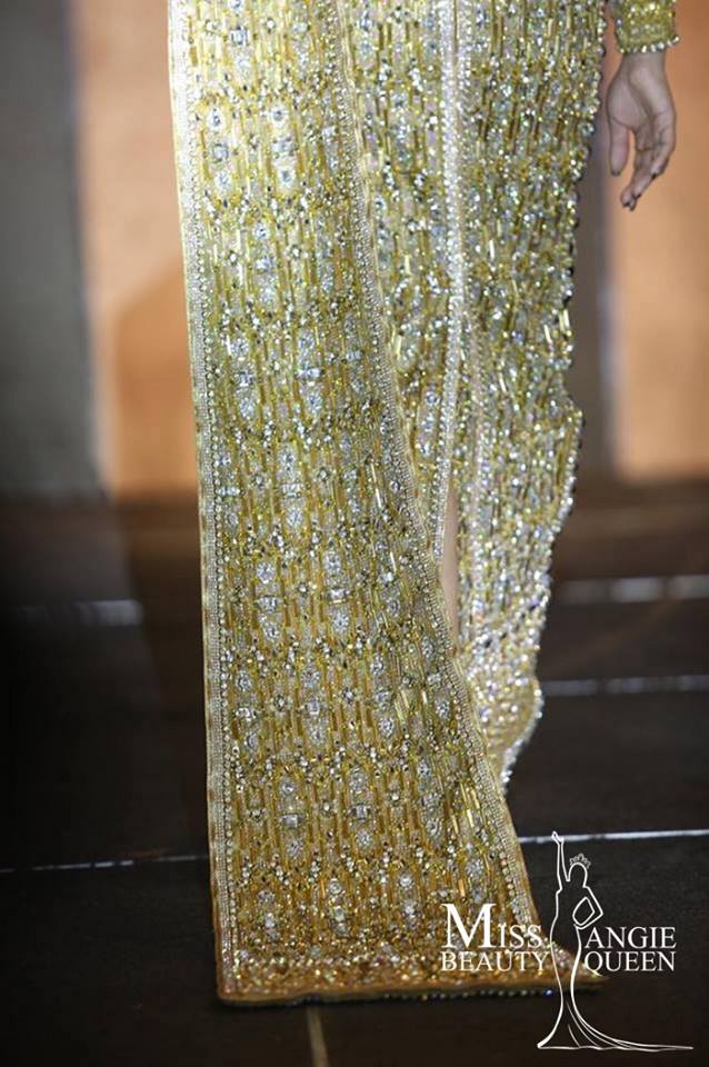 น้ำตาล ชลิตา ชุดประจำชาติ