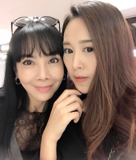 ลูกตั๊ก มยุรา