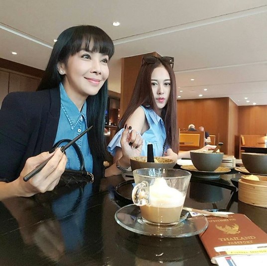 ลูกตั๊ก มยุรา