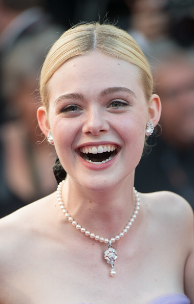  Elle Fanning