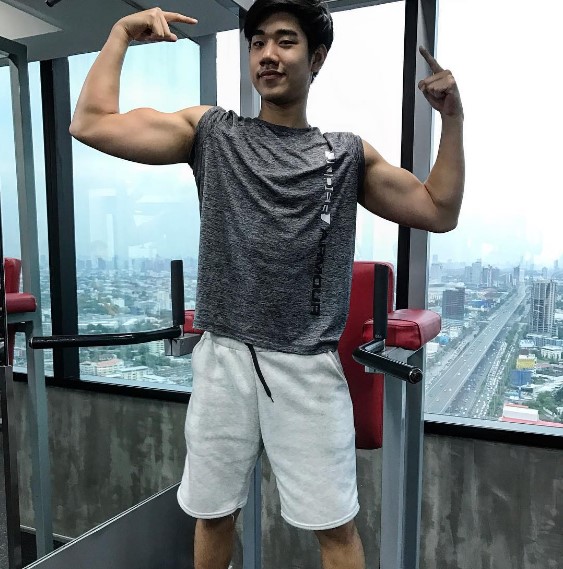 ธาม The Face Men