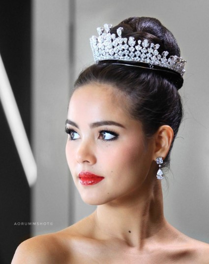 ญาญ่า อุรัสยา