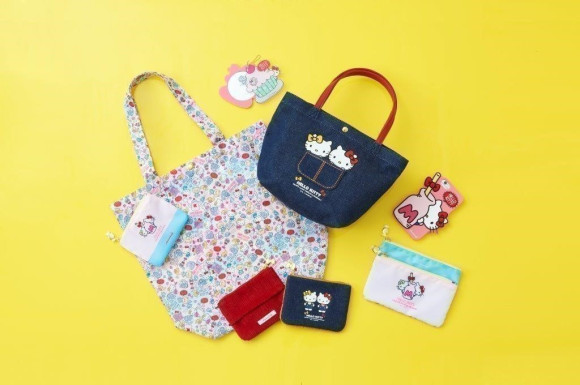 Samantha Thavasa x HELLO KITTY