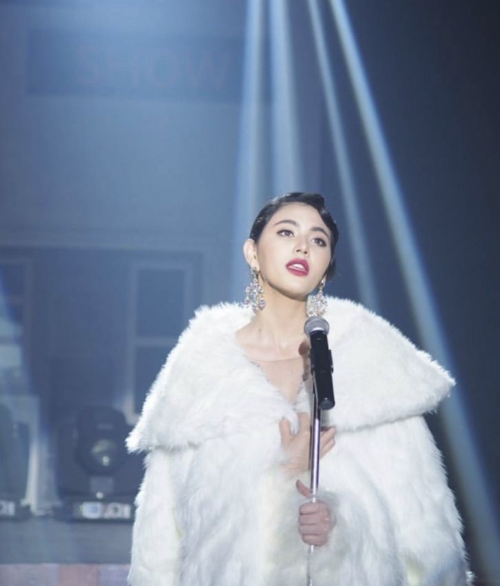 ใหม่ ดาวิกา