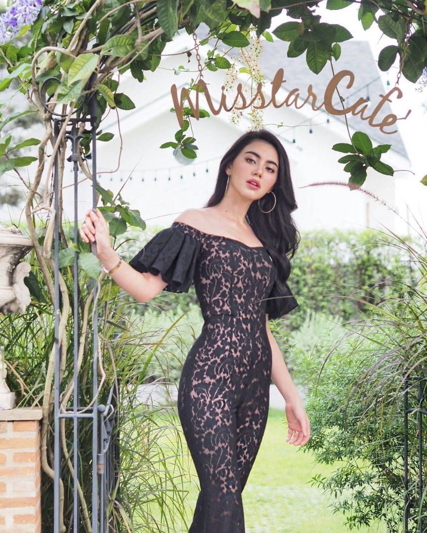 ใหม่ ดาวิกา