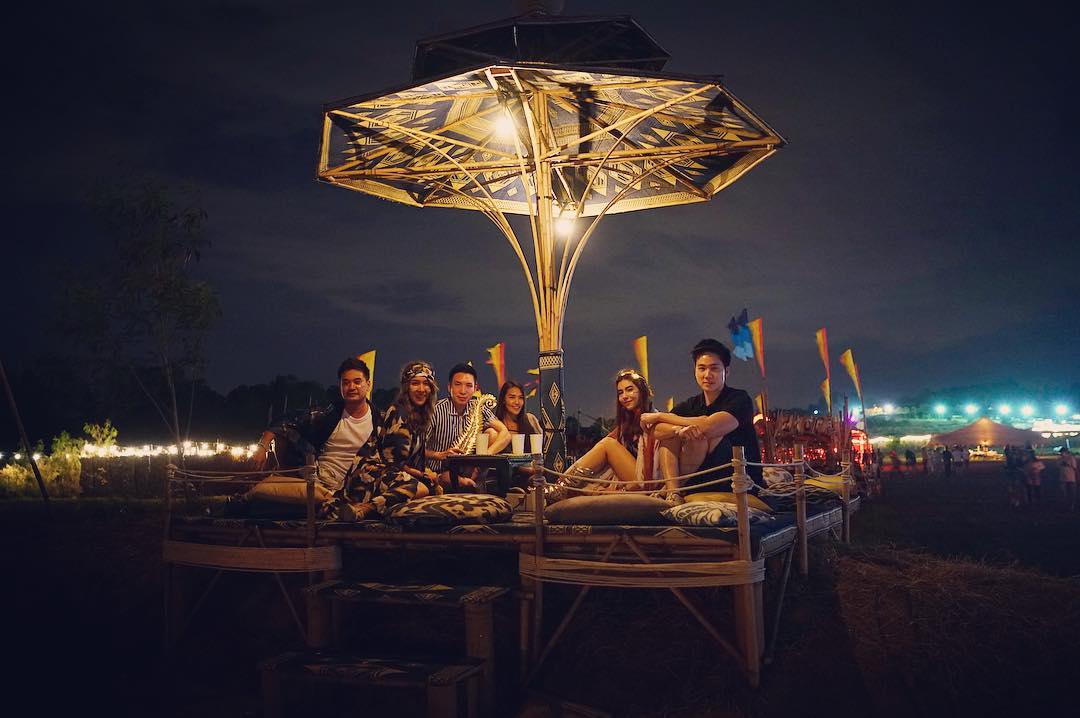เชียร์ ฑิฆัมพร