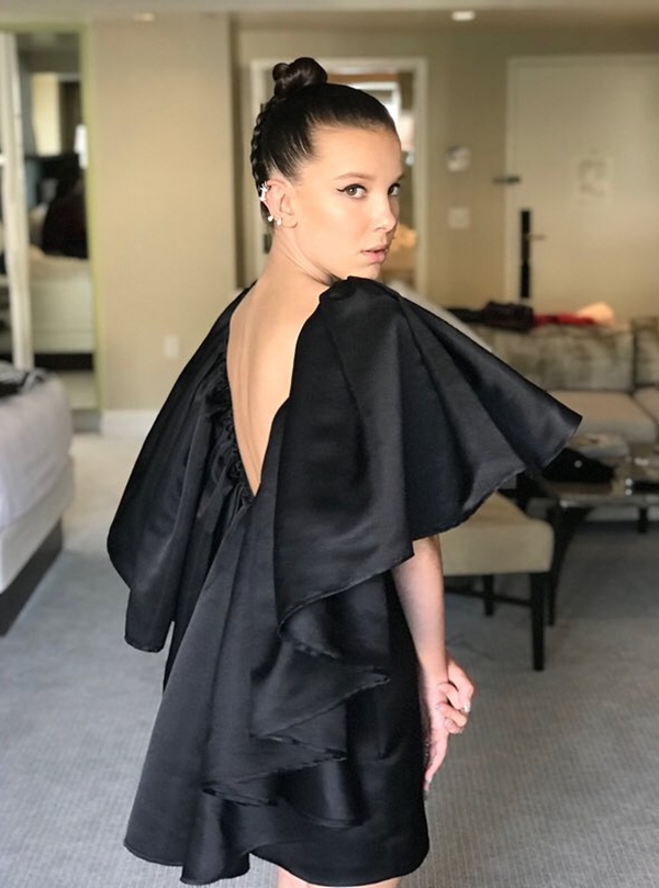 Millie Bobby Brown ในงาน 75th Golden Globe Awards