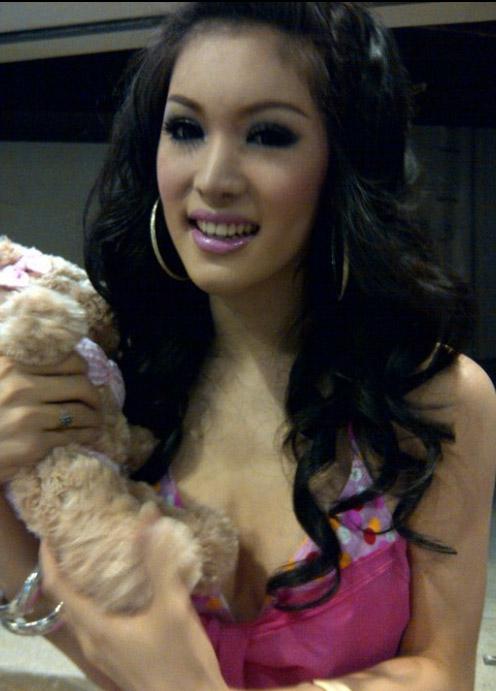 แซมมี่-ศิรภัสสร, มิสทิฟฟานี่ 2011