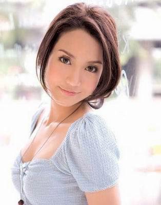 จั๊กจั่น อคัมย์สิริ