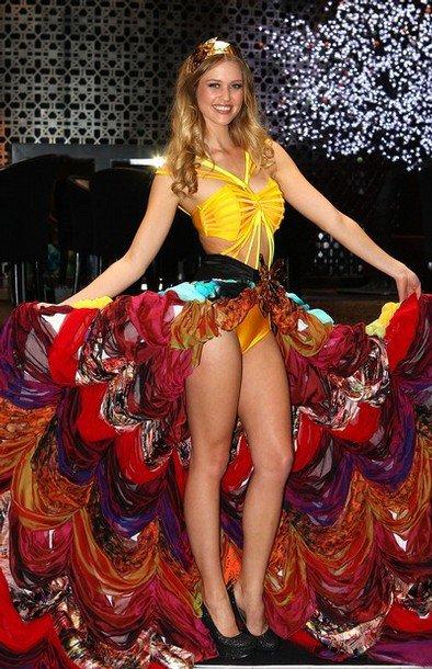 miss universe australia 2011