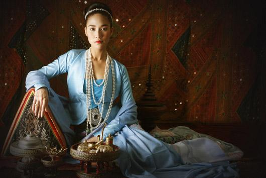 ดาราชุดไทย