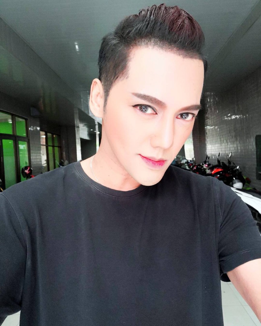 ดีเจเจ๊แหม่ม