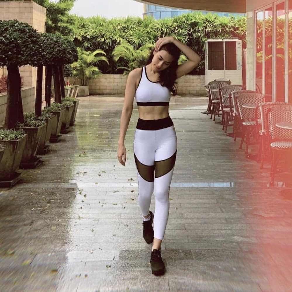 แอน ทองประสม