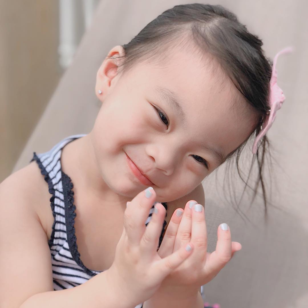 น้องนาฬาดา