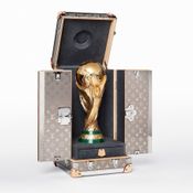Louis Vuitton คอลเล็กชั่น FIFA World Cup 2018