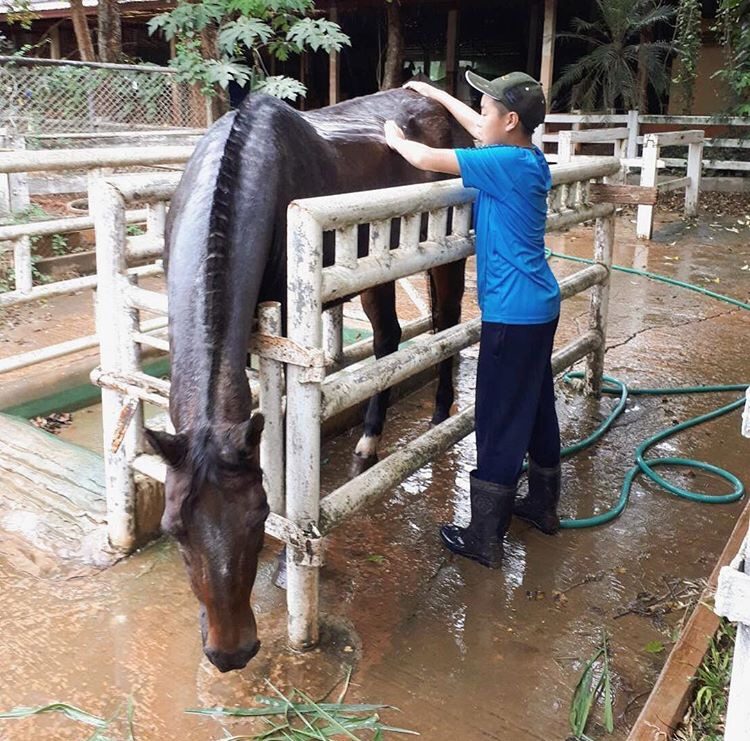  วิธีเลี้ยงลูกฉบับ "สู่ขวัญ บูลกุล"