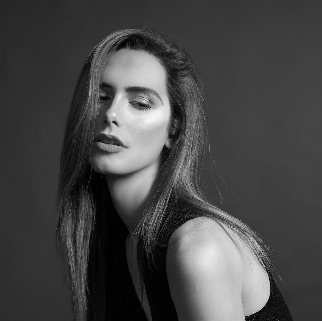 Angela Ponce