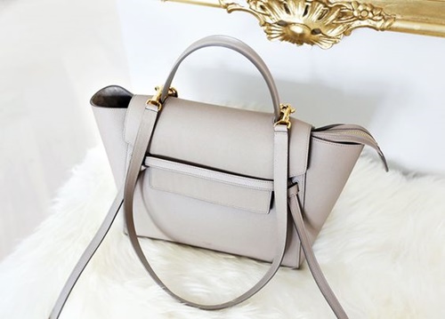 "Celine Belt Bag" กระเป๋าหรูยอดฮิตที่นาทีนี้ต้องมี