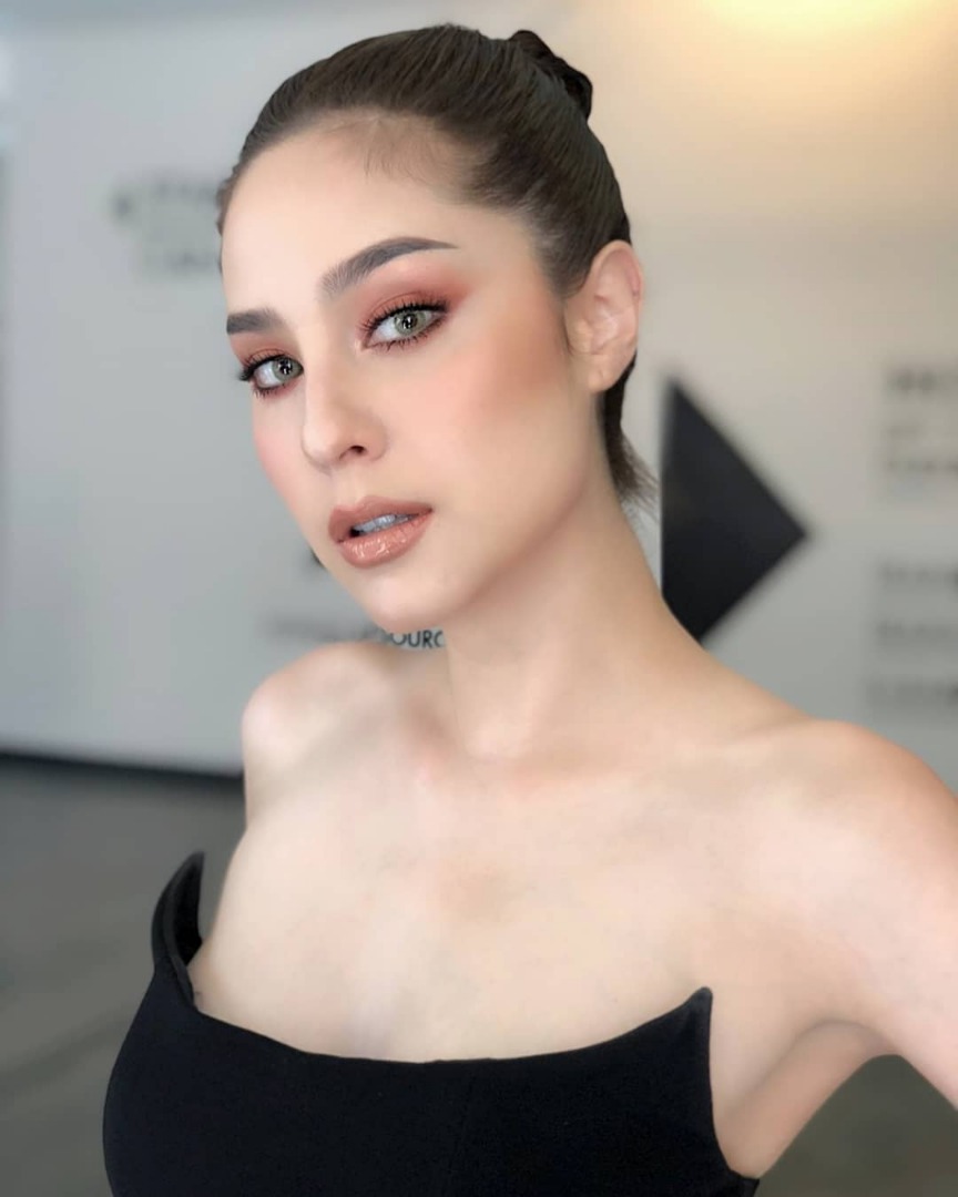 ขวัญ อุษามณี