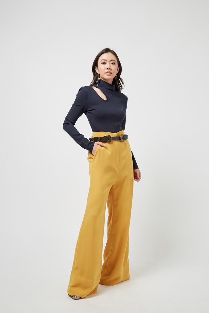 ทริค Mix & Match เสื้อผ้าให้โดดเด่น มีสไตล์ของ 4 กูรูคนดัง พร้อมอัปเดตเทรนด์ปี 2019