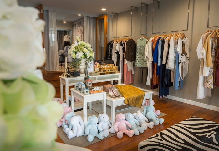 ทริค Mix & Match เสื้อผ้าให้โดดเด่น มีสไตล์ของ 4 กูรูคนดัง พร้อมอัปเดตเทรนด์ปี 2019